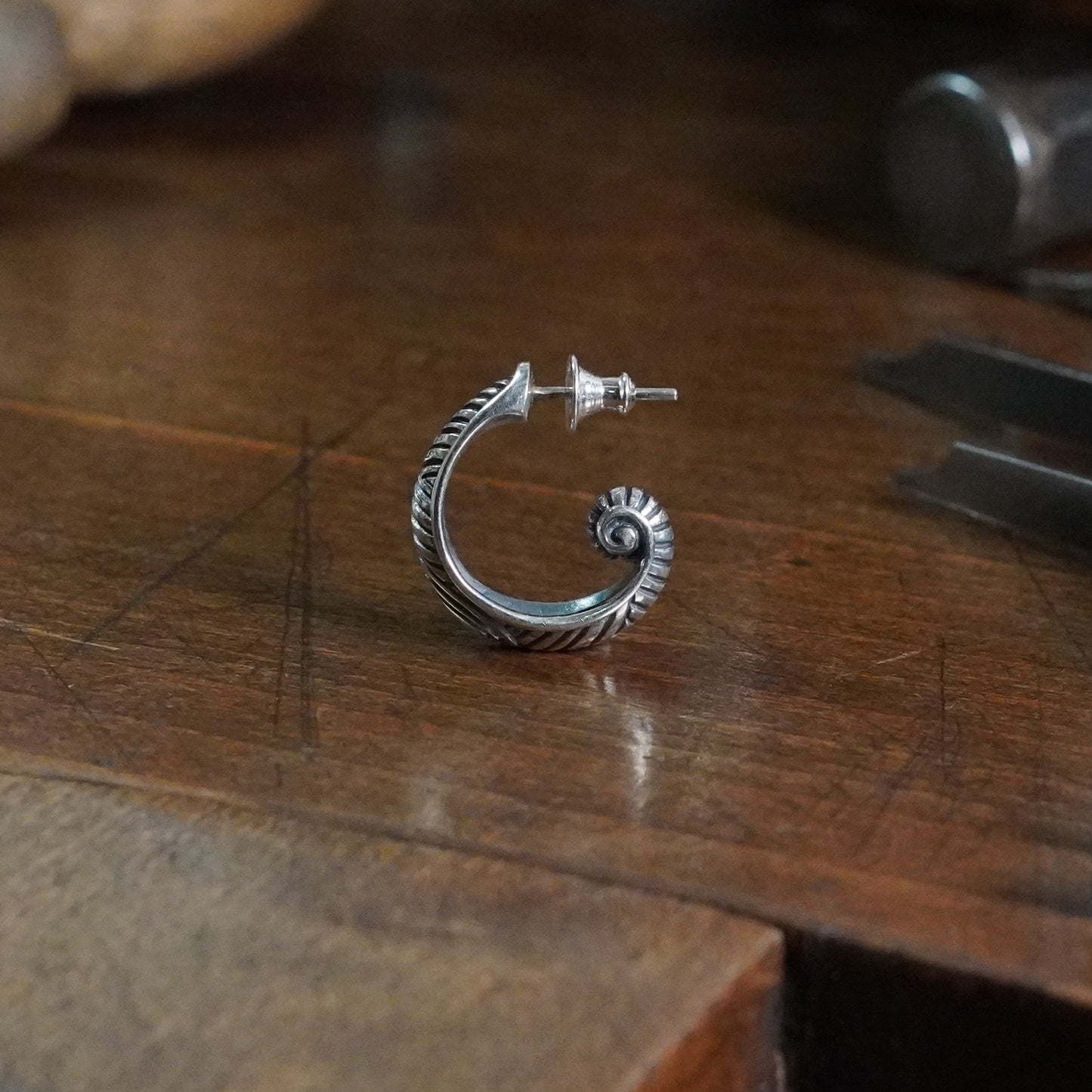 Asbjorn - Large tapering earring