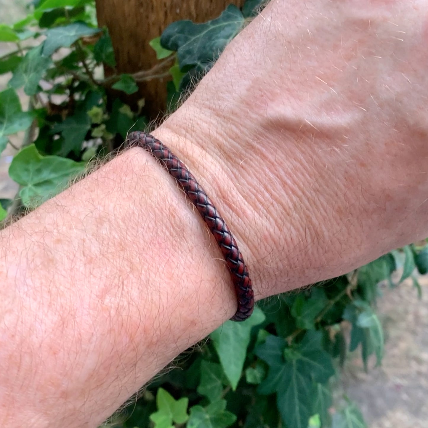 Spartan - Scroll link bracelet with leather braid
