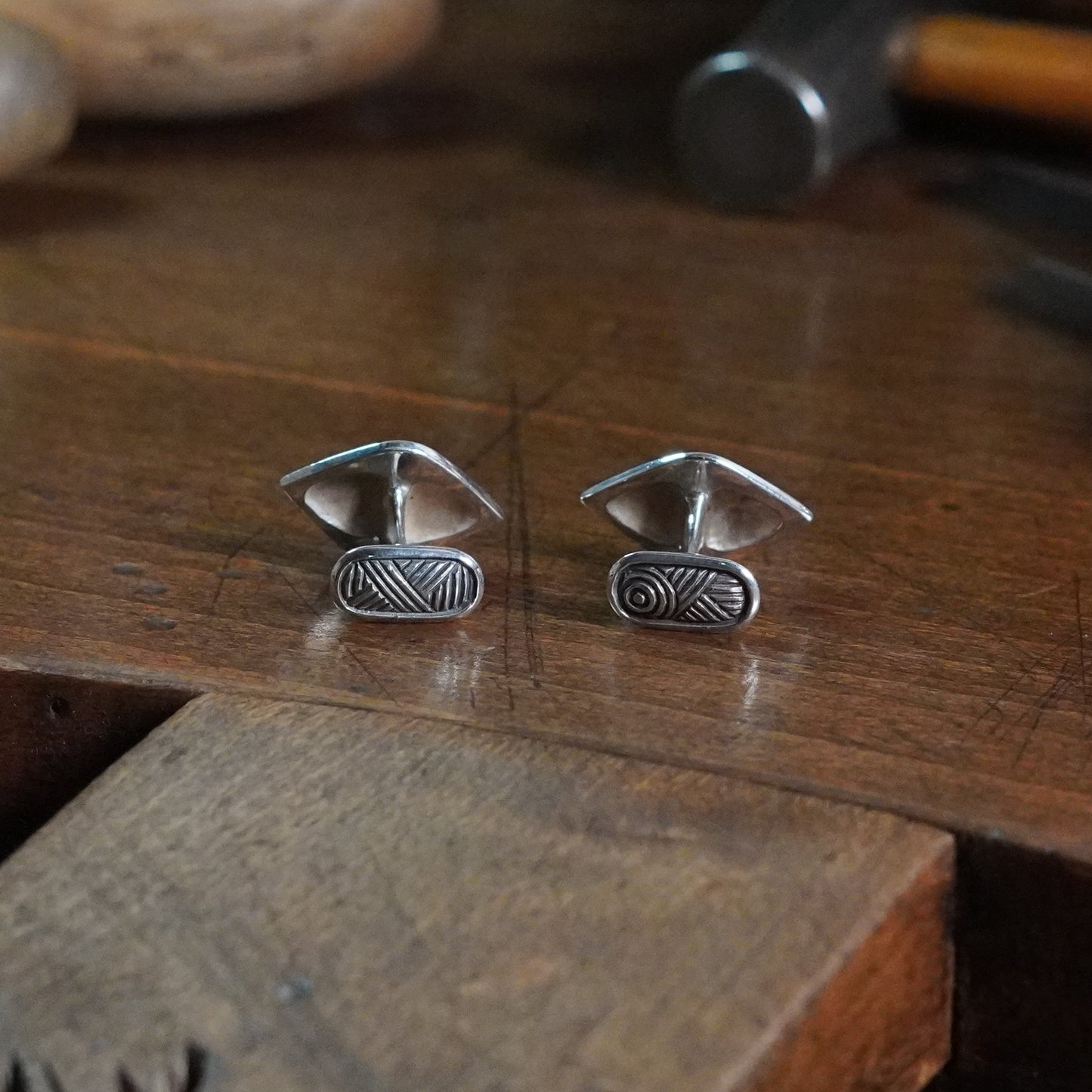 Rexeth - Shield Cufflinks