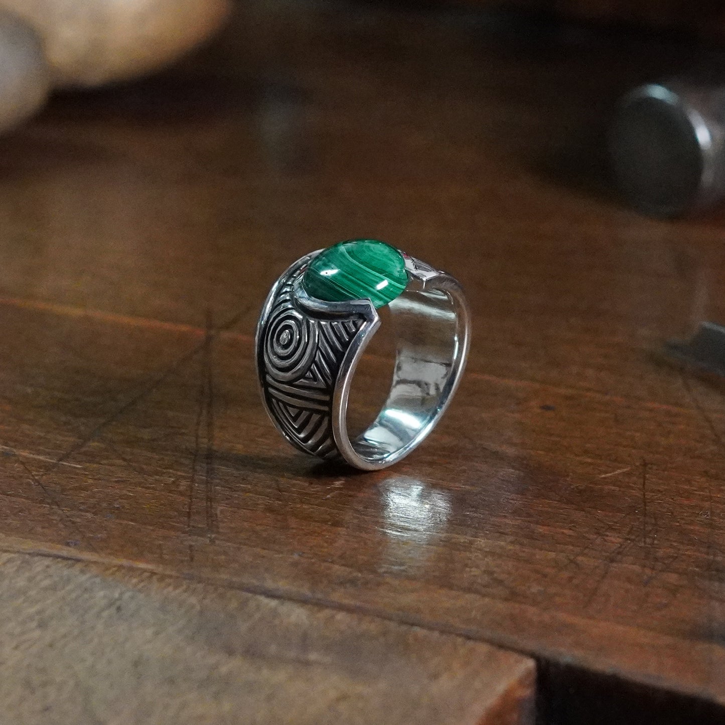 Aurora Ring - set with Malachite